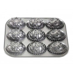 Molde Decorated Egg Bundt de Nordic Ware