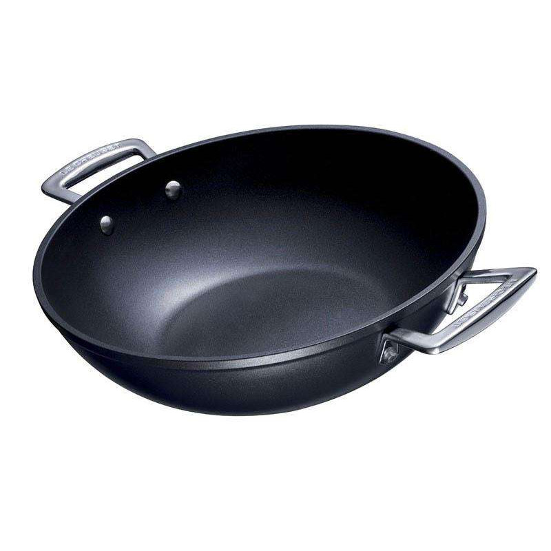 Wok em alumínio forjado antiaderente Le Creuset 28 cm Wok em alumínio forjado antiaderente Le Creuset 28 cm